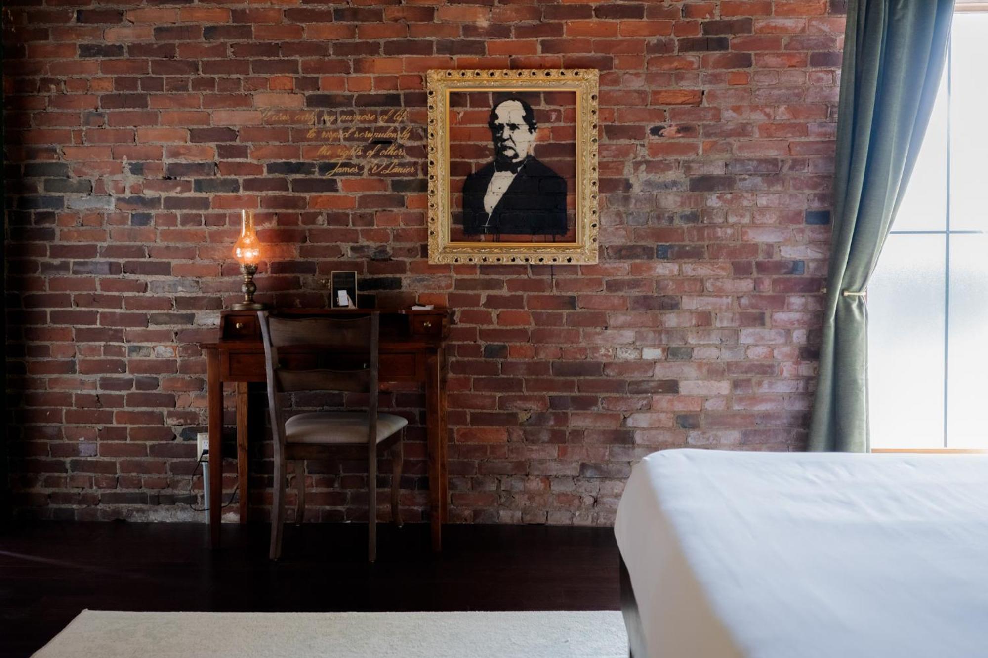 Hotel The Chandler Madison